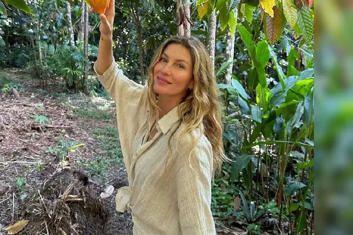 Gisele Bündchen está grávida do terceiro filho, confirma assessoria