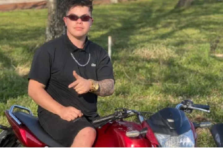 Jovem motociclista que morreu em queda na BR-480 é identificado