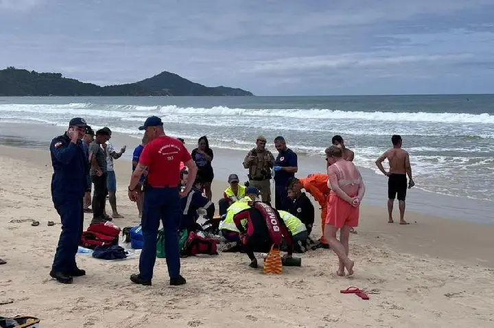 Pai e filho, moradores de Videira, morrem afogados em praia catarinense