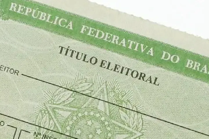 Prazo final para regularizar título de eleitor termina em maio.