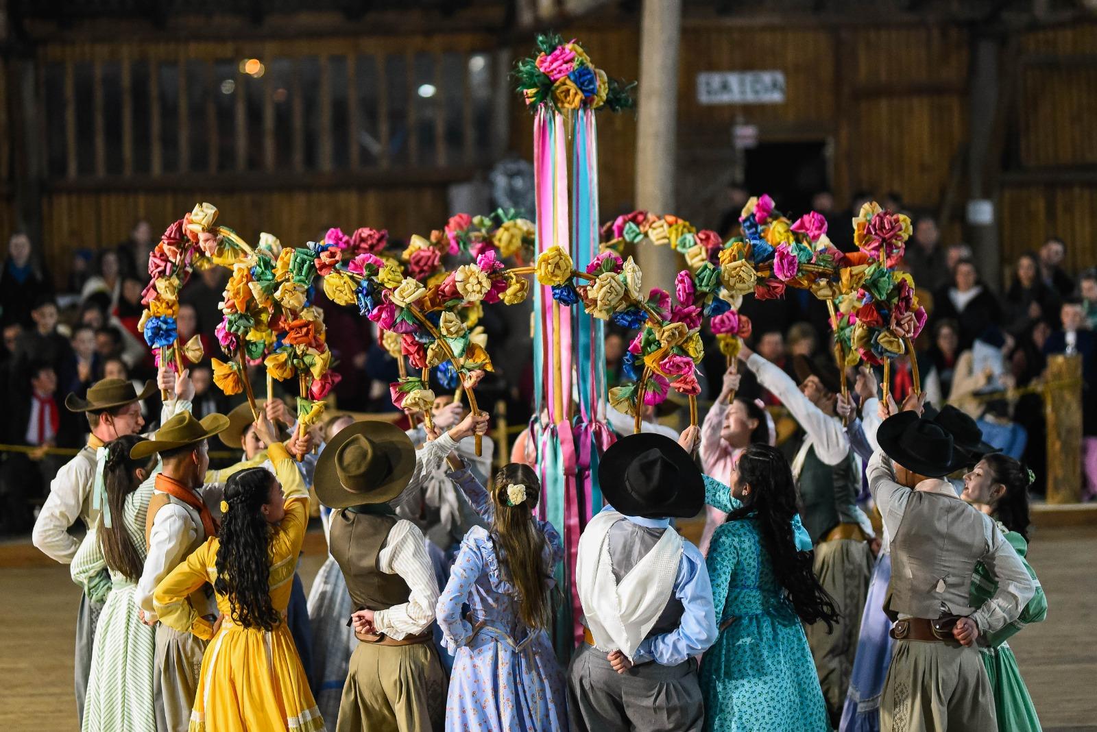 Celeiro da Tradição premia na 2° Etapa do Festival da Cultura Gaúcha