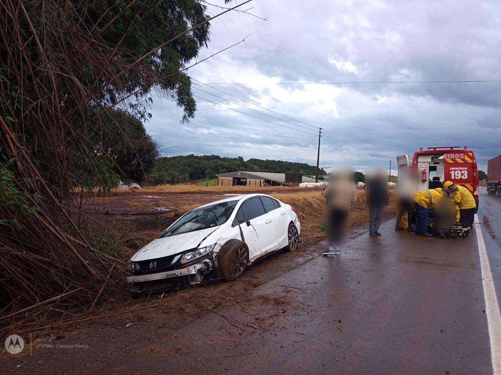 Corpo de Bombeiros atende saída de pista em Campos Novos