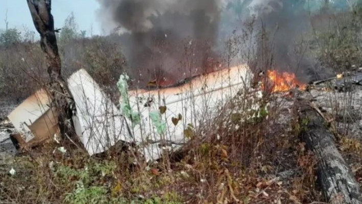 Avião de pequeno porte cai e mata 5 pessoas no Mato Grosso