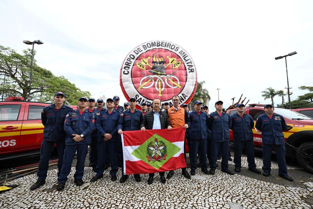 Governo de SC envia bombeiros militares catarinenses para combater incêndios no Mato Grosso do Sul