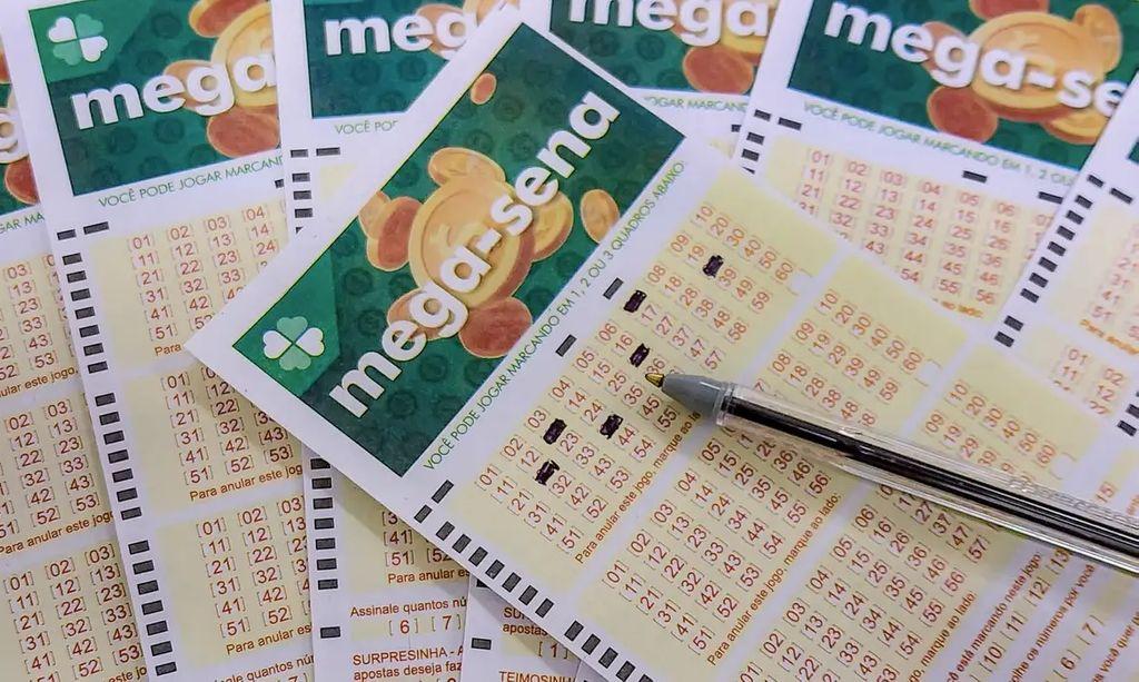 Prêmio da Mega-Sena acumula e chega a R$ 55 milhões