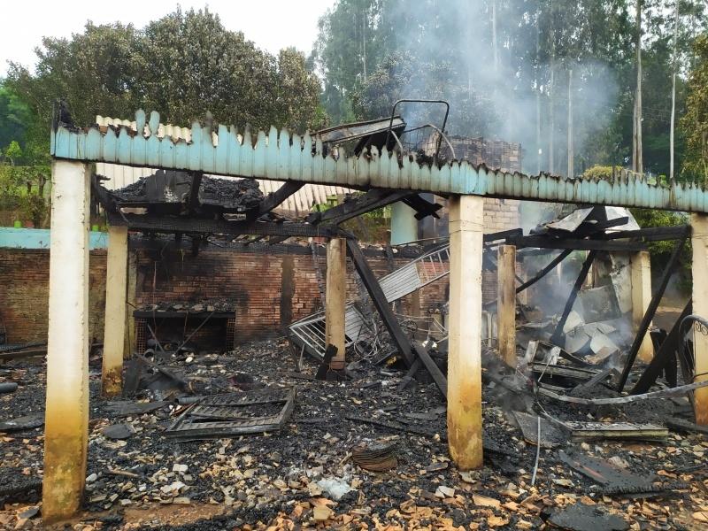 Casa é consumida por incêndio no interior de Piratuba