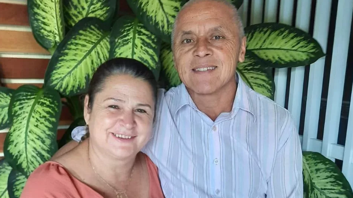 “Farão muita falta”: Identificado casal que morreu após carro cair em rio