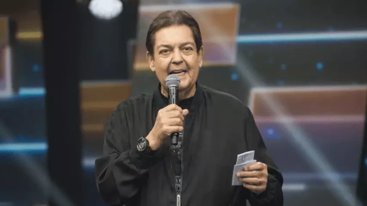 Filho de Faustão atualiza estado de saúde do pai: ‘Cada dia pode fazer um pouco mais’