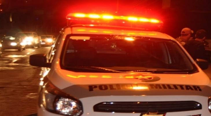 Homem é preso por perturbação e desacato na madrugada em Campos Novos