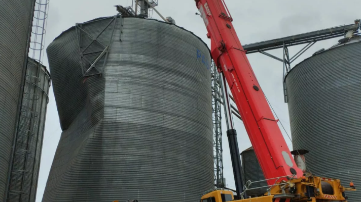 Silo desaba durante desmontagem e mata trabalhador em Santa Catarina