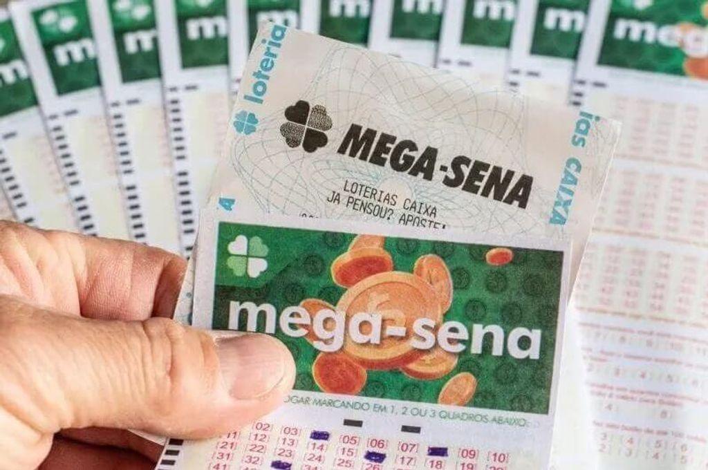 Sorteio da Mega-Sena acumula e prêmio chega a R$ 60 milhões.